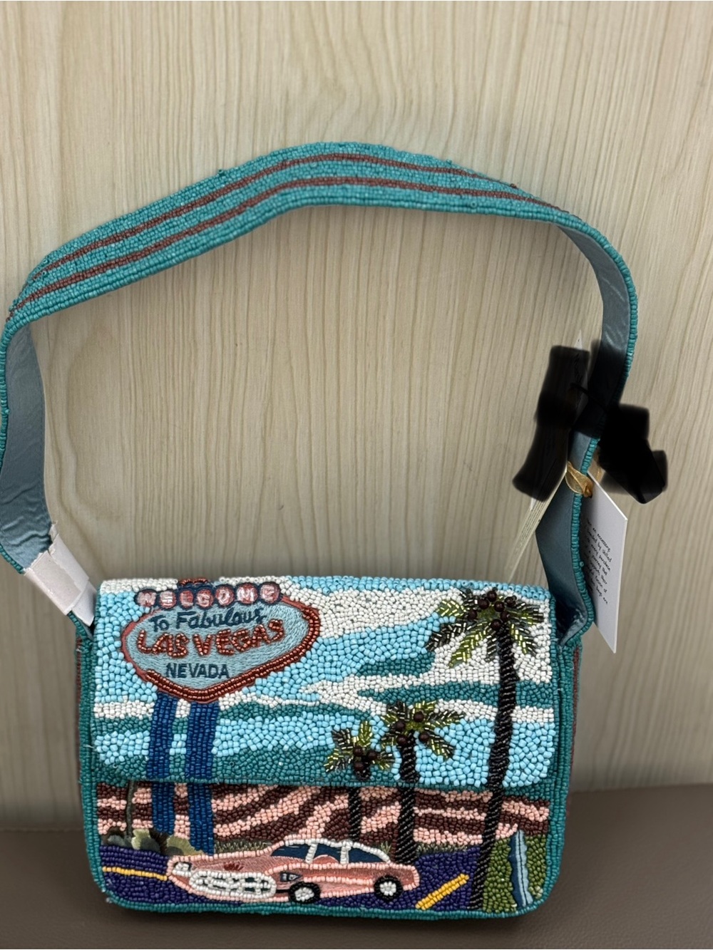 Beaded Las Vegas ShoulBeaded Las Vegas Shoulder Bag with Pink Car and Palm Trees